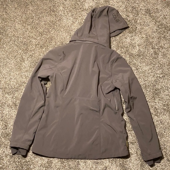 Lolë jacket - Picture 2 of 10